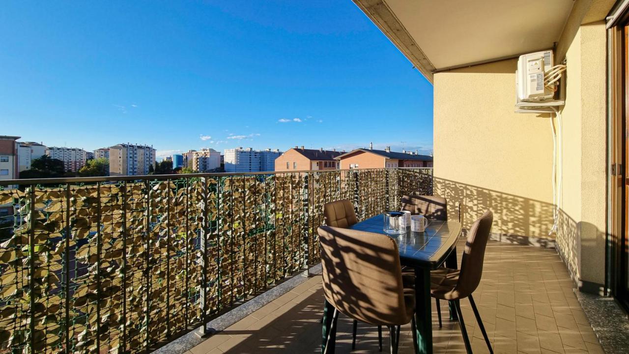 Italianway - Piazza Alboreto 72, Rozzano Exteriör bild